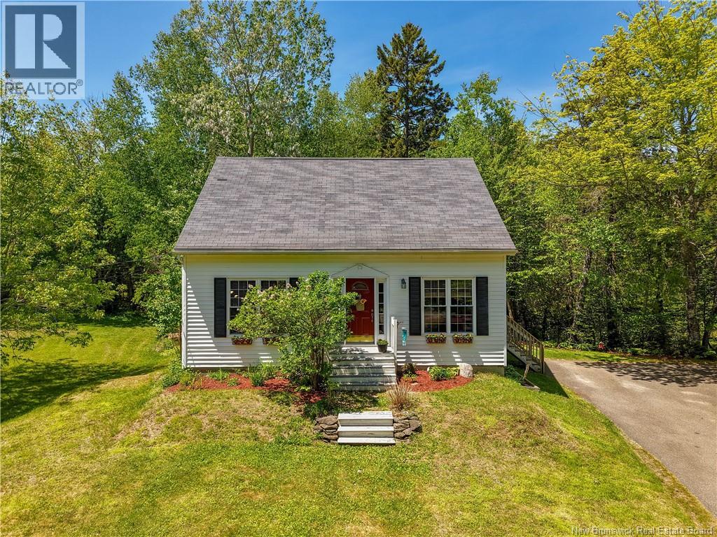 84 Tudor Avenue, Charters Settlement, New Brunswick E3C1X6