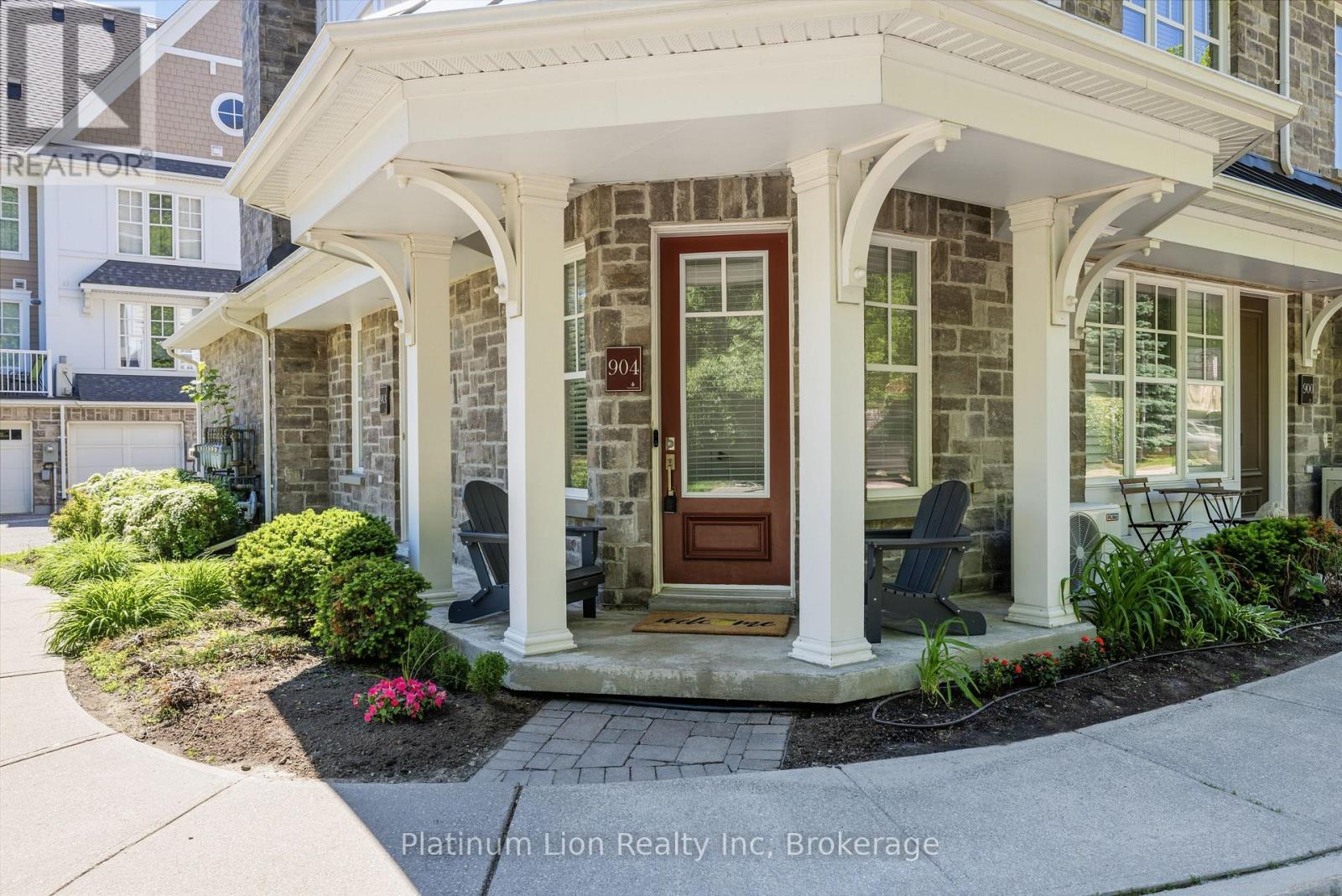 Row / Townhouse for Sale in 904 - 1011 DETA ROAD|Mississauga (Lakeview), Ontario L5E0A2 5