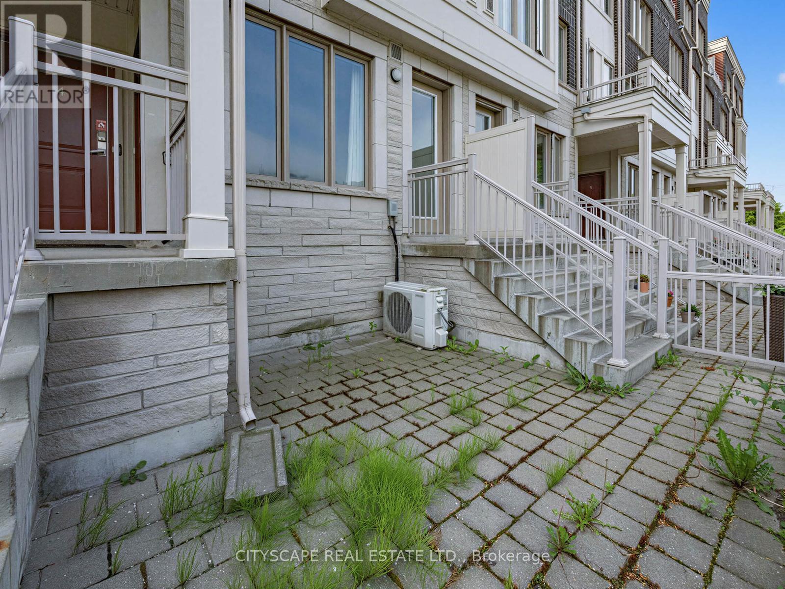 Row / Townhouse for Sale in 13 - 145 LONG BRANCH AVENUE|Toronto (Long Branch), Ontario M8W0A9 4