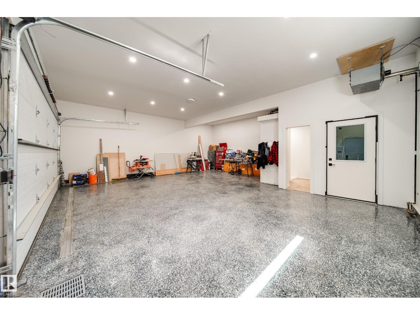 埃德蒙顿Highlands现代农舍风豪宅|5卧6卫河景独立屋 - 64