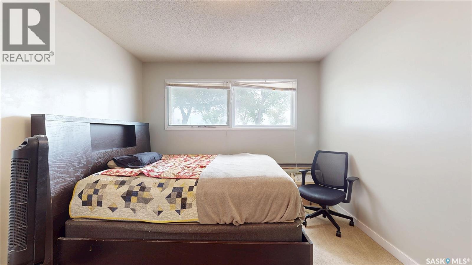 Regina Whitmore Park 6卧2卫平层别墅 带合法地下室出租套间 - 36