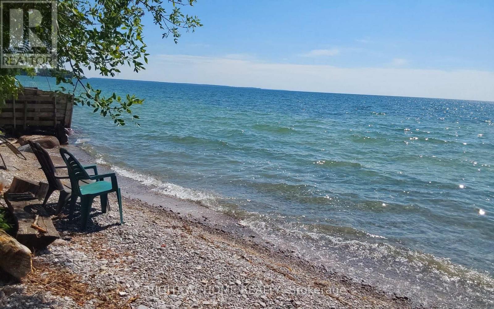2323 LAKESHORE DRIVE