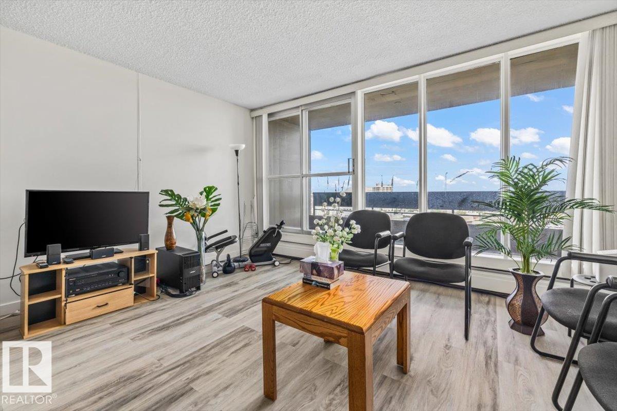 埃德蒙顿West Meadowlark Park|1卧1卫明亮公寓|12.5万 - 10