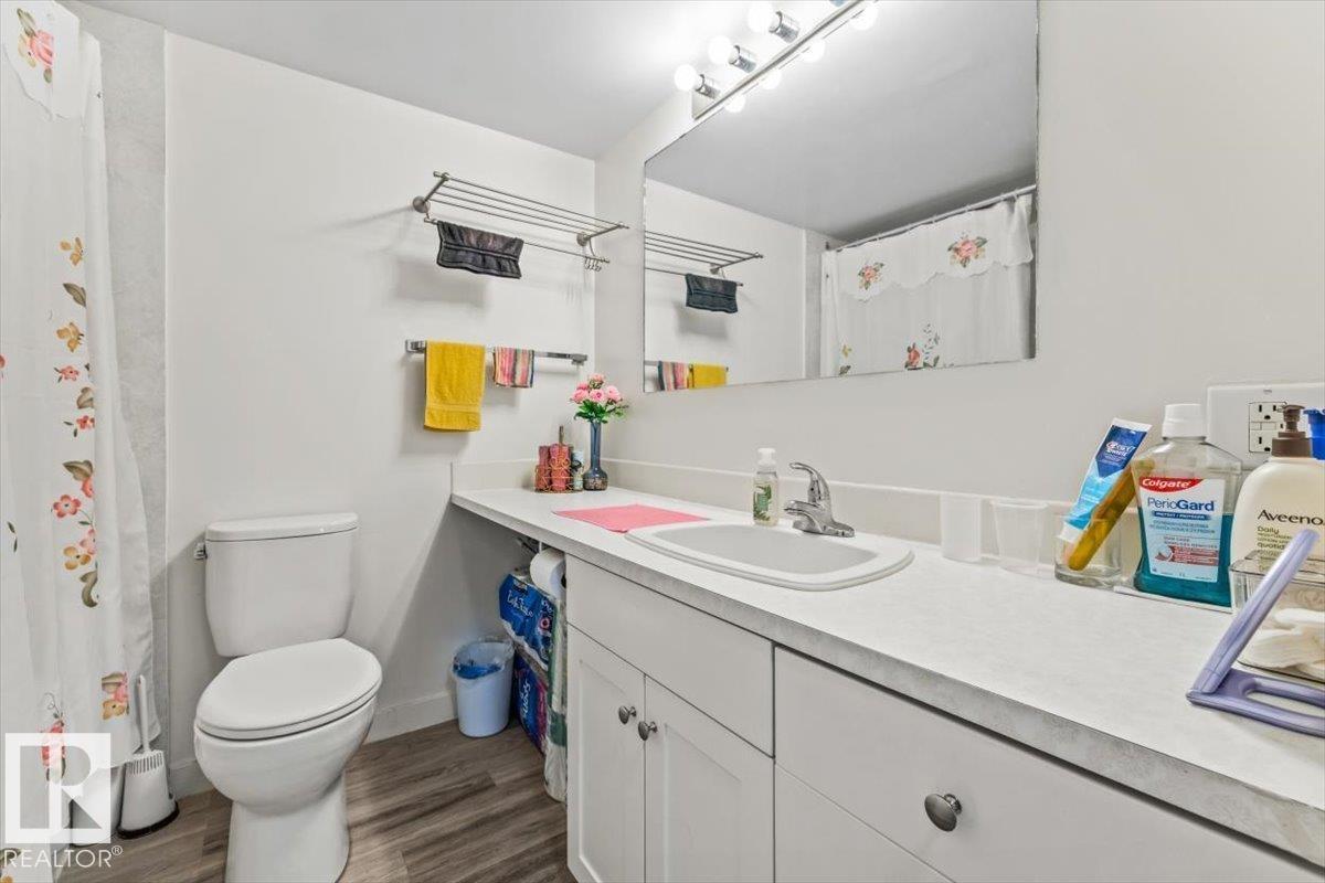 埃德蒙顿West Meadowlark Park|1卧1卫明亮公寓|12.5万 - 16
