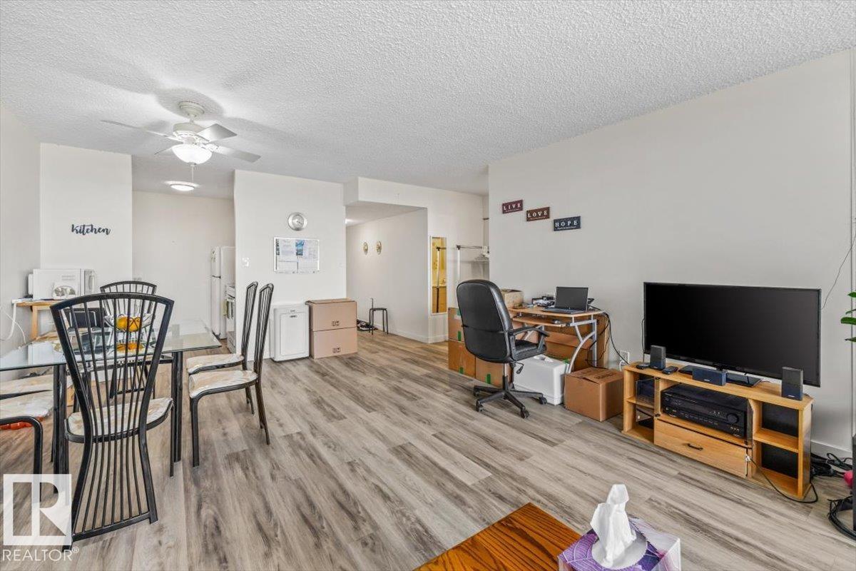 埃德蒙顿West Meadowlark Park|1卧1卫明亮公寓|12.5万 - 8