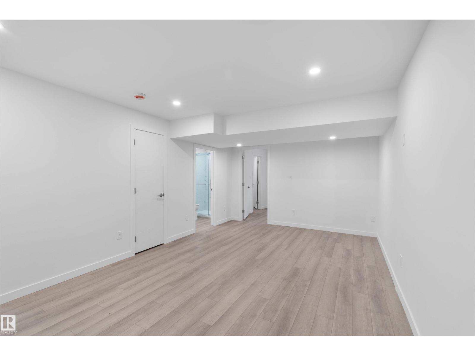 Edmonton Ambleside 4卧4卫精装独栋别墅 带全装修地下室 - 23