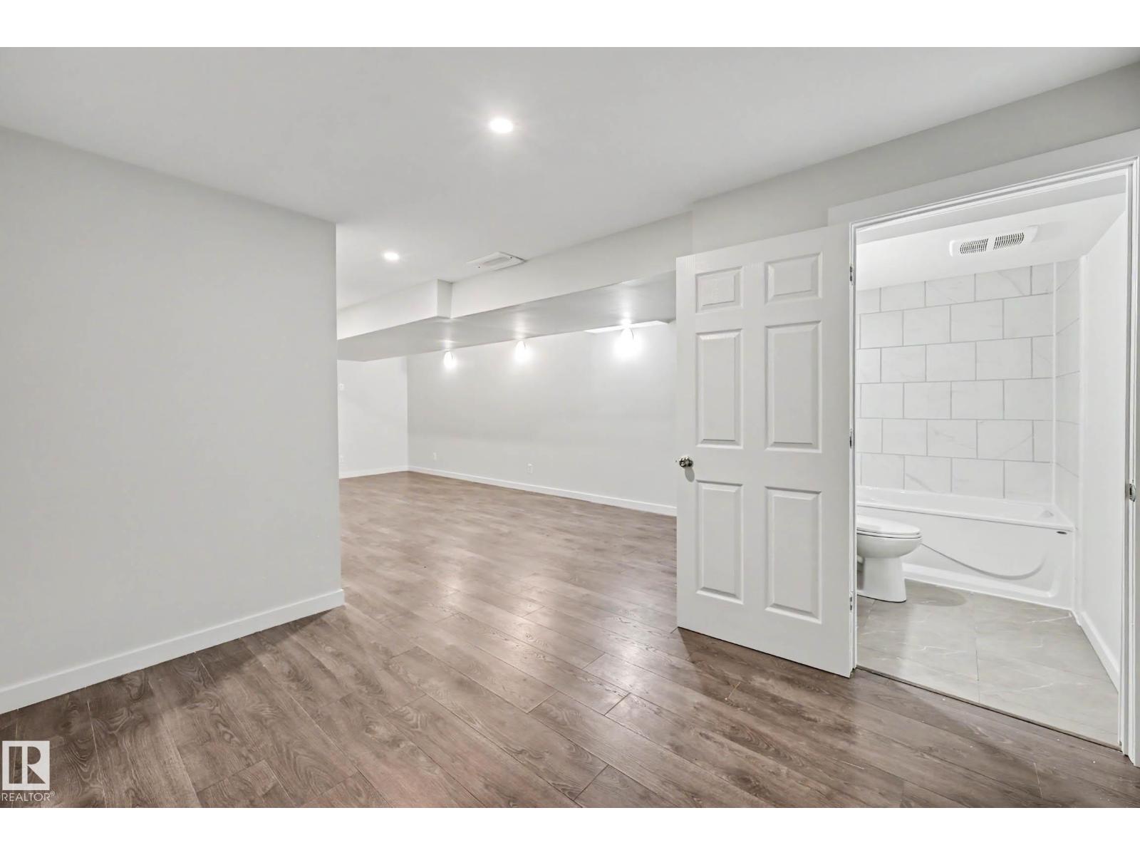 埃德蒙顿McConachie社区|3卧4卫独立屋|2020年建近1500尺 - 26