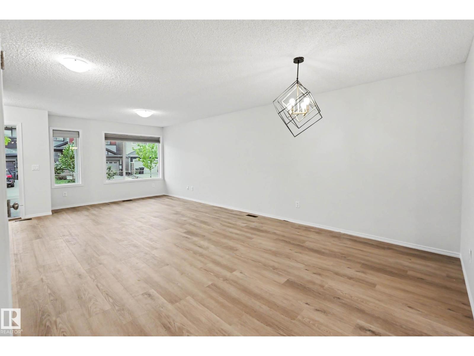 埃德蒙顿McConachie社区|3卧4卫独立屋|2020年建近1500尺 - 4