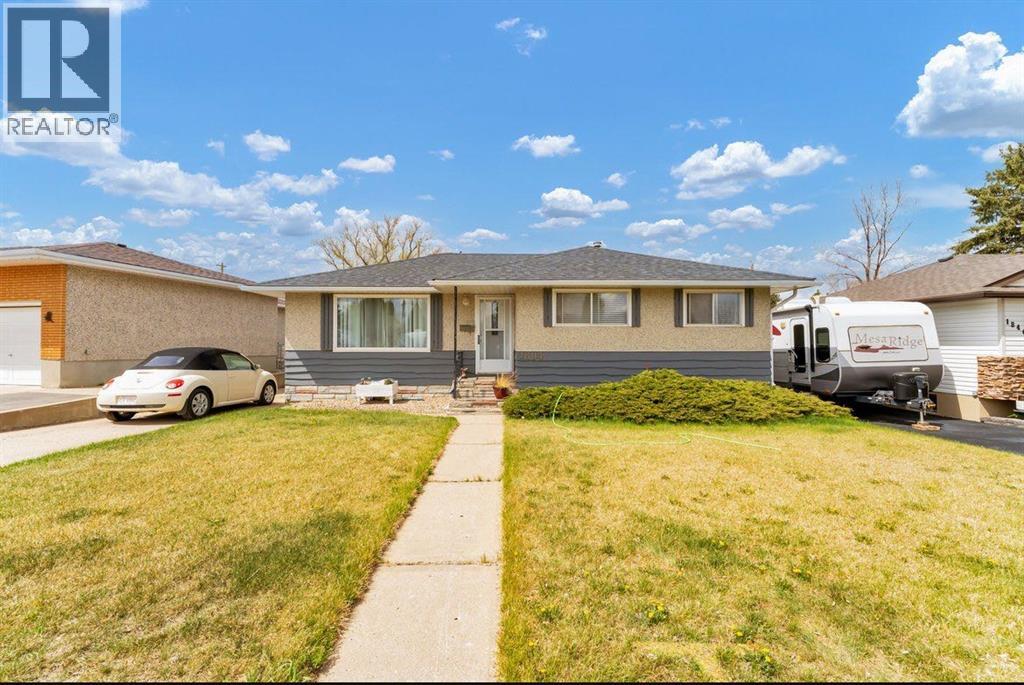 1, 1804 29 Street SE, Medicine Hat, Alberta T1A2J1