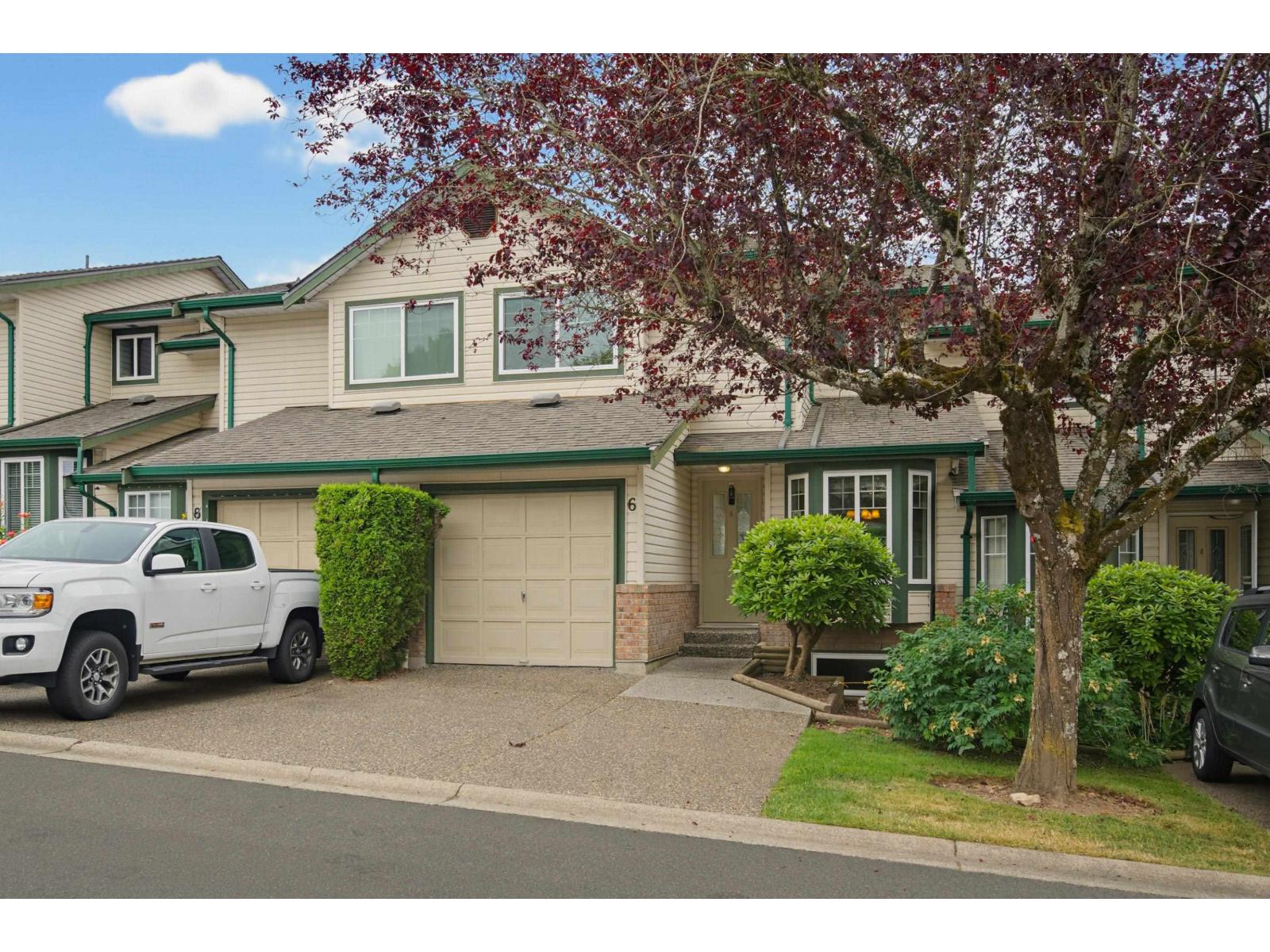 For sale: 6 8863 216 STREET, Langley, British Columbia V1M2G9