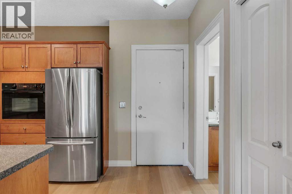 Apartment for Sale in 231, 3111 34 Avenue NW|Calgary, Alberta T2N4V8 4