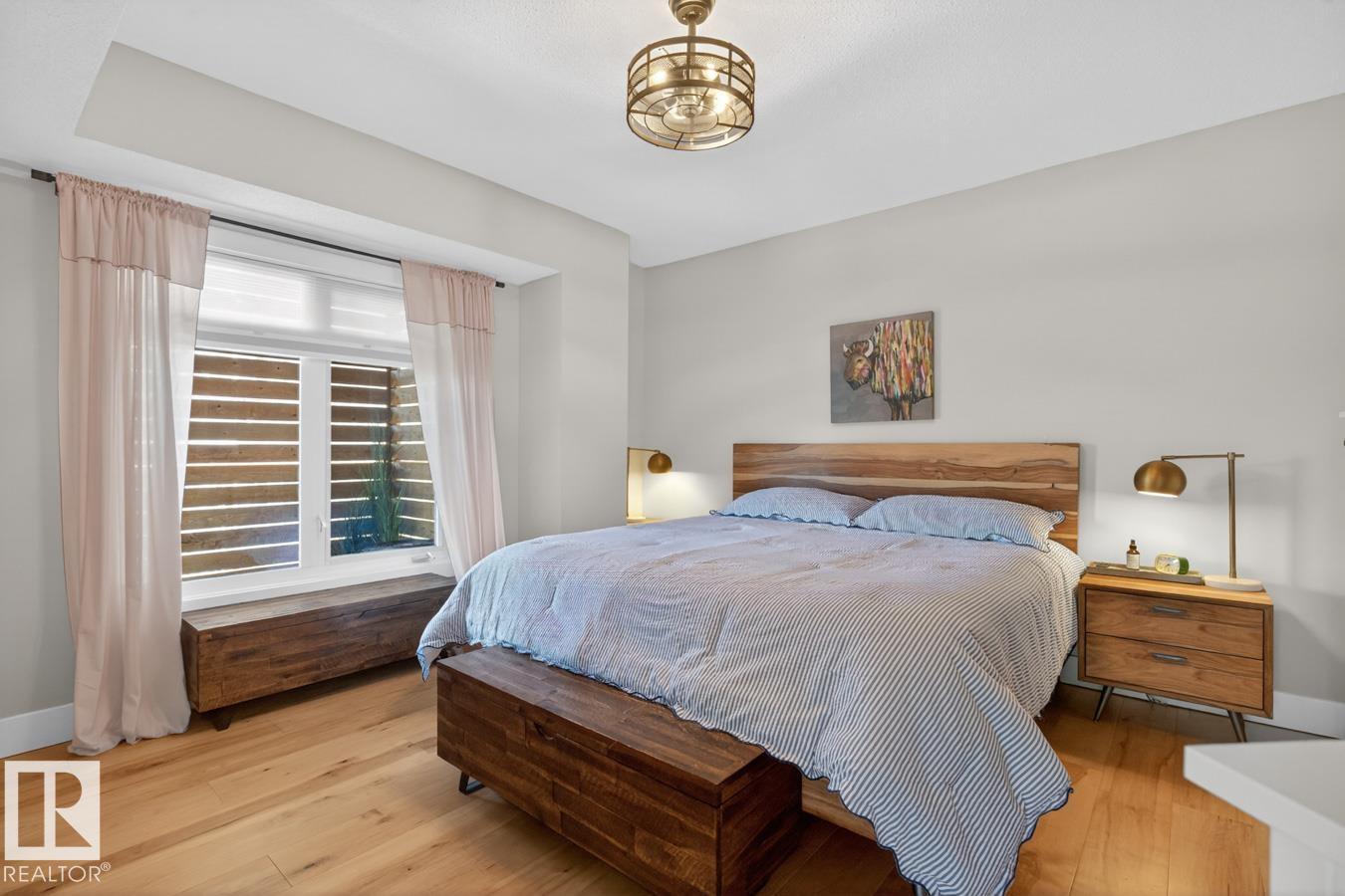 埃德蒙顿 Garneau 社区|3卧2卫现代精装公寓|Whyte Avenue 核心地段 - 14