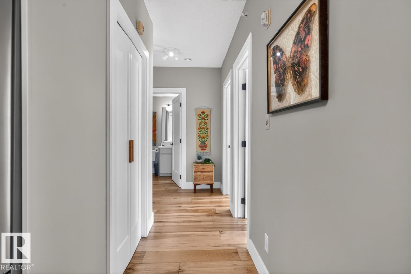 埃德蒙顿 Garneau 社区|3卧2卫现代精装公寓|Whyte Avenue 核心地段 - 23