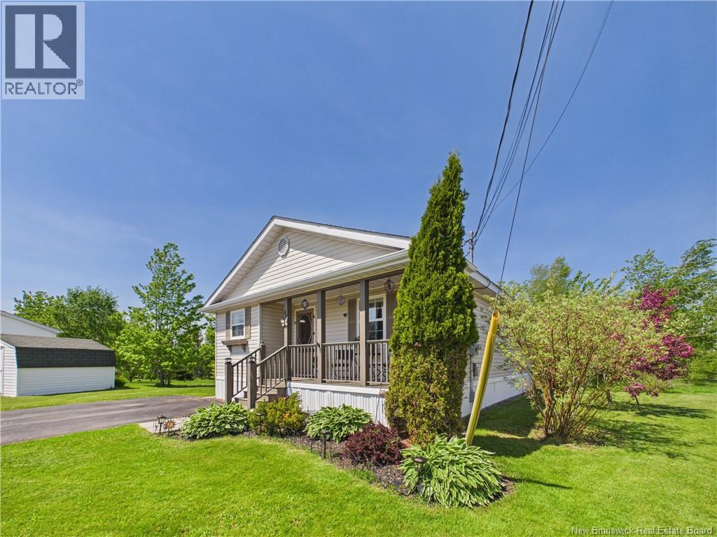 40 Richibuctou Lane, Dieppe, New Brunswick E1A7N1