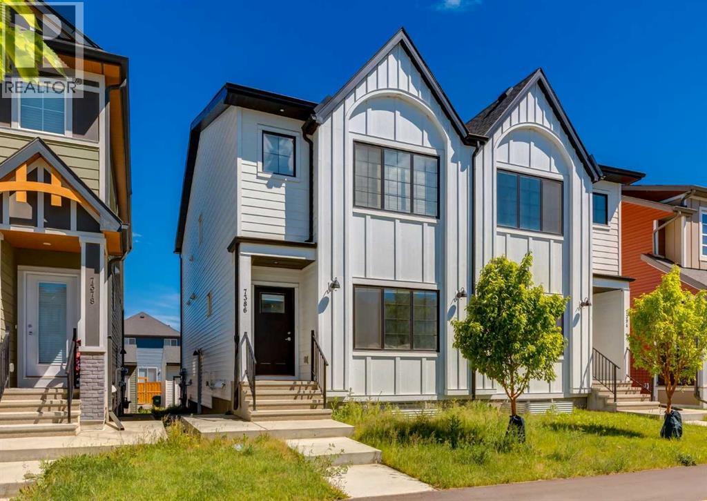 Duplex for Sale in 7386 202 Avenue SE|Calgary, Alberta T3S0E7