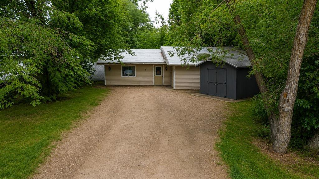 For sale: 27 SOUTH EAST Drive, Richer, Manitoba R0E1S0 - 202613449 ...