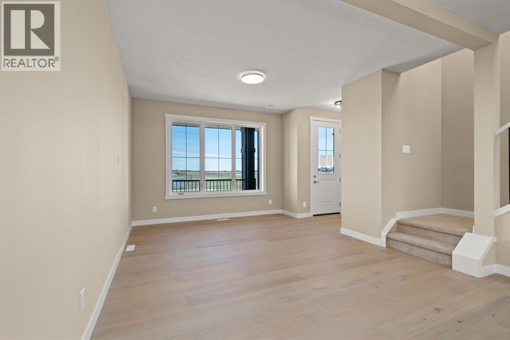 Duplex for Sale in 676 Sora Boulevard SE|Calgary, Alberta T3S0L6 2