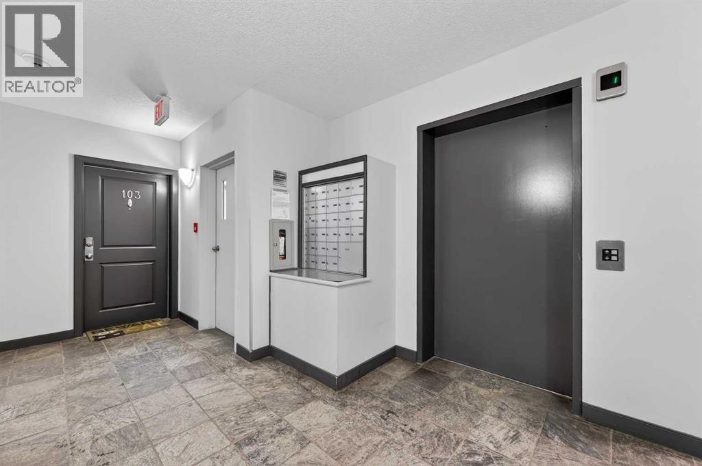 Apartment for Sale in 105, 1828 14 Street SW|Calgary, Alberta T2T3S9 3