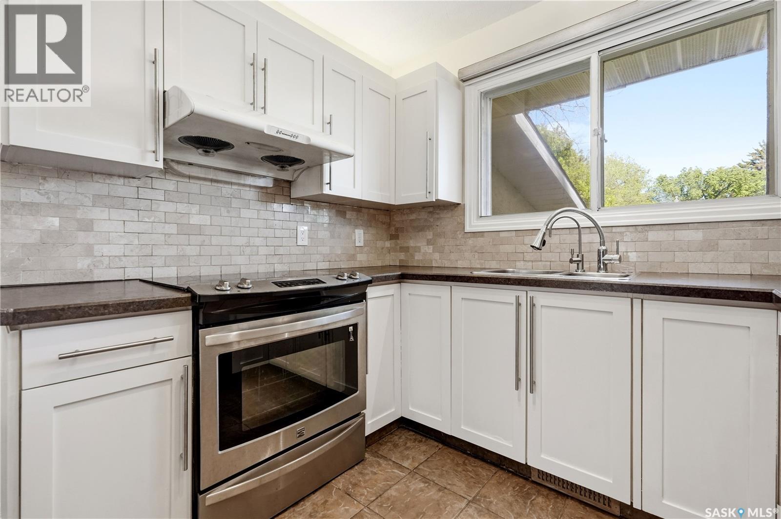 Regina Hillsdale 经典错层独栋 5卧3卫 转角地块 - 16