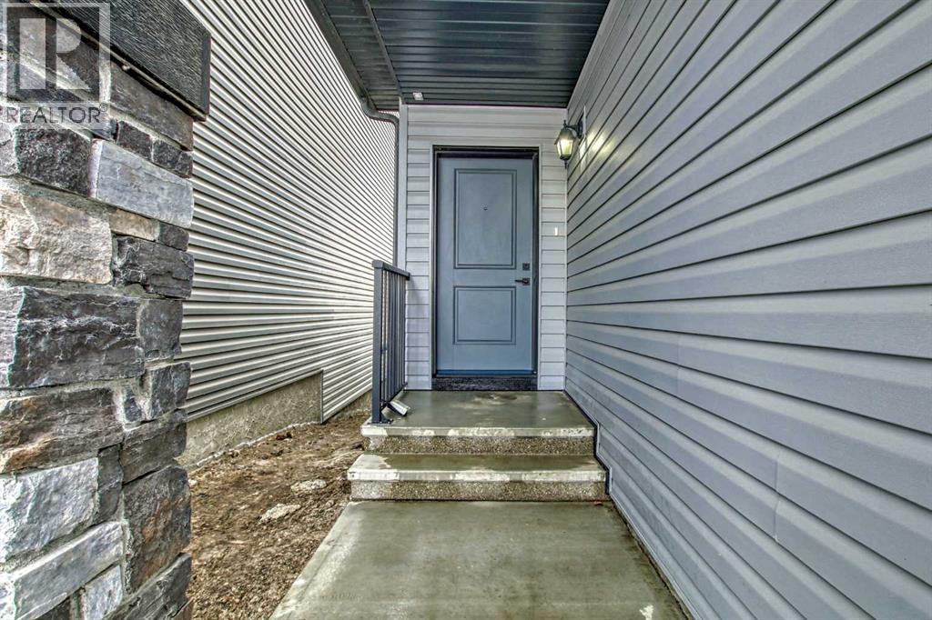 House for Sale in 612 Seton Circle SE|Calgary, Alberta T3M3G8 2