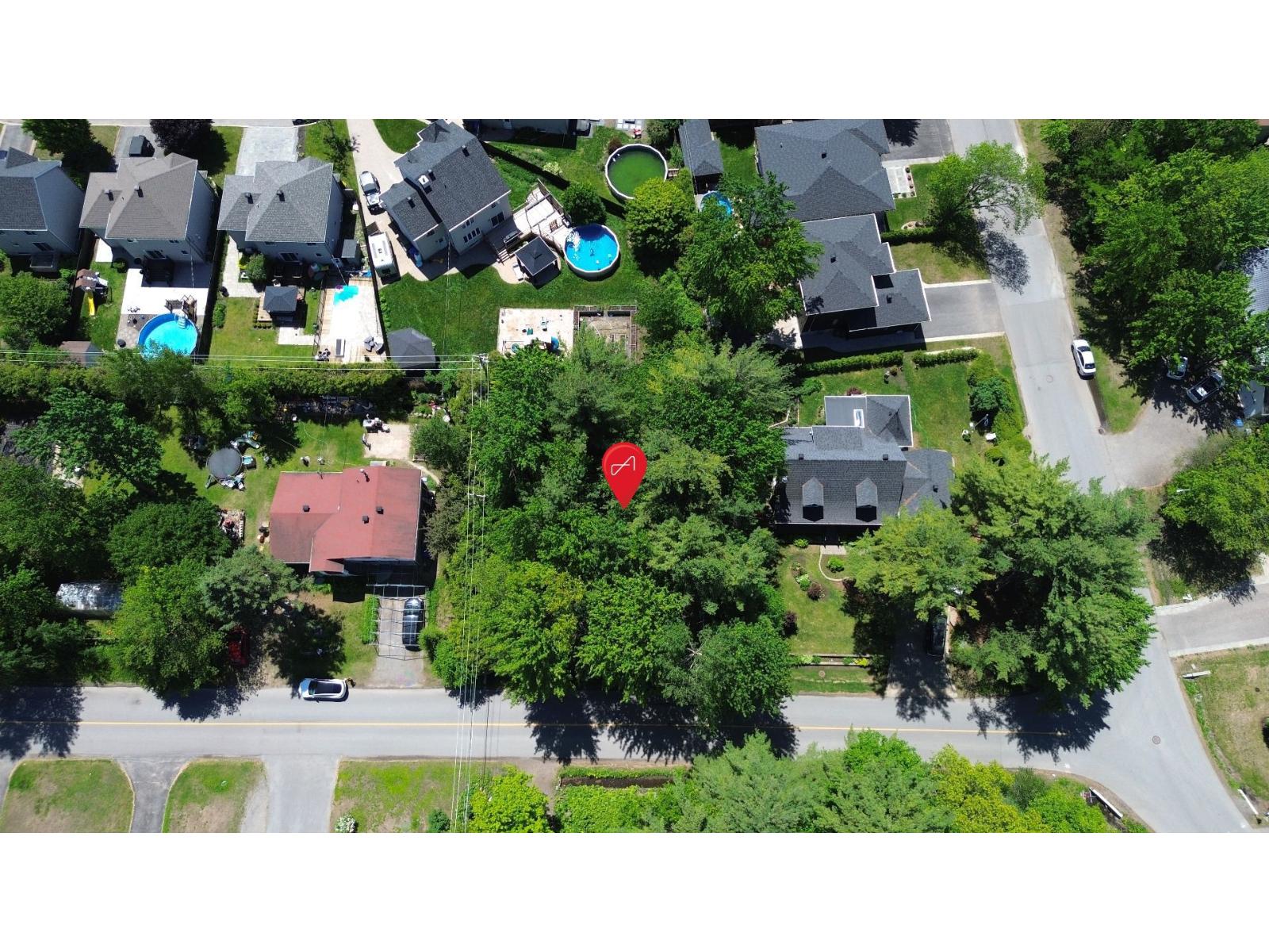 Rue Johanne, Terrebonne (Terrebonne), Quebec J6Y1J9