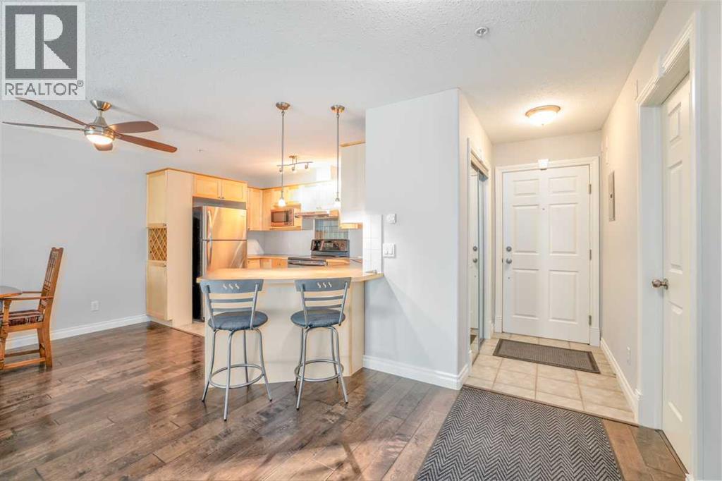 Apartment for Sale in 213, 1631 28 Avenue SW|Calgary, Alberta T2T1J5 5