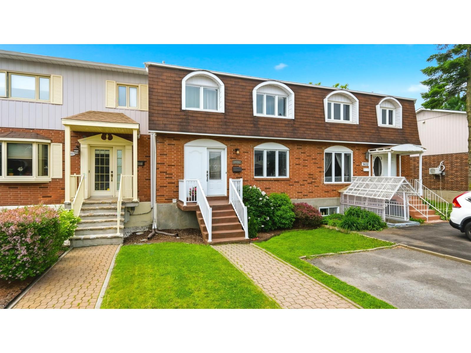 3656 Rue Chateaufort, Longueuil (Le Vieux-Longueuil), Quebec J4L4A1