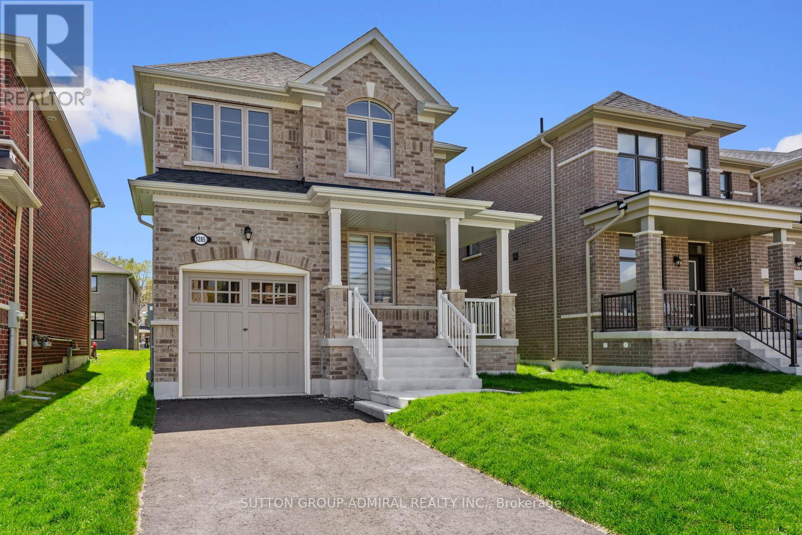 1285 DAVIS LOOP
