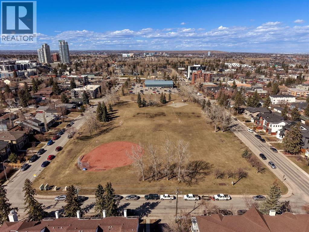 Apartment for Sale in 201, 2211 29 Street SW|Calgary, Alberta T3E2K1 3