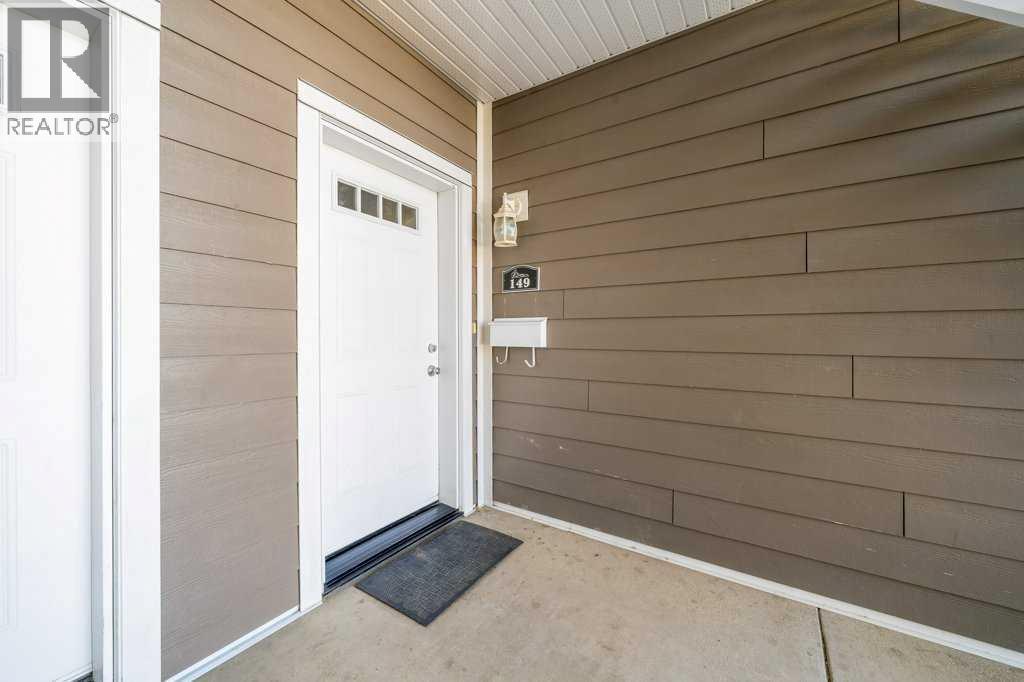 149 Southlands Pointe SE, Medicine Hat, Alberta T1B0M5