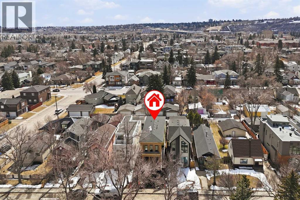 House for Sale in 2311 6 Avenue NW|Calgary, Alberta T2N0X3