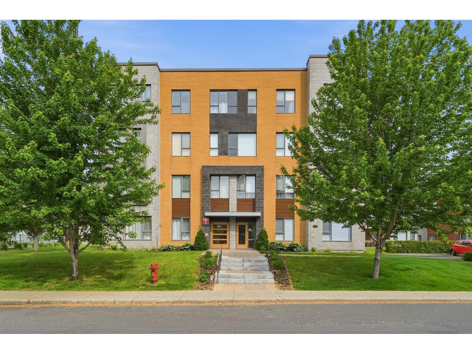 1420 Rue Gaston-Véronneau, #209, Longueuil (Le Vieux-Longueuil), Quebec J4N0H1