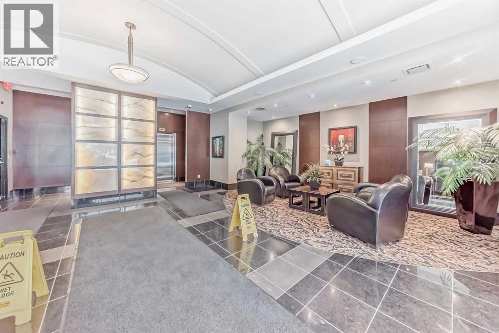 Apartment for Sale in 2008, 920 5 Avenue SW|Calgary, Alberta T2P0X2