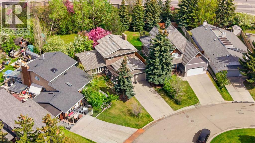 House for Sale in 36 Varsity Estates Court NW|Calgary, Alberta T3B5B1