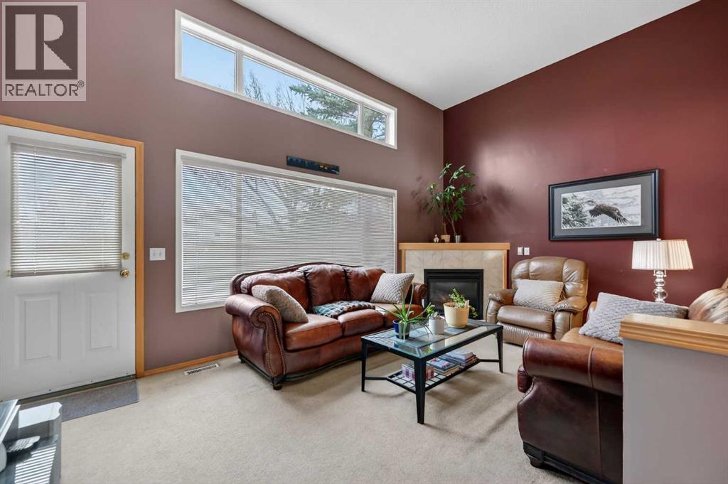 Row / Townhouse for Sale in 33 Harvest Oak Circle NE|Calgary, Alberta T3K4S6 3