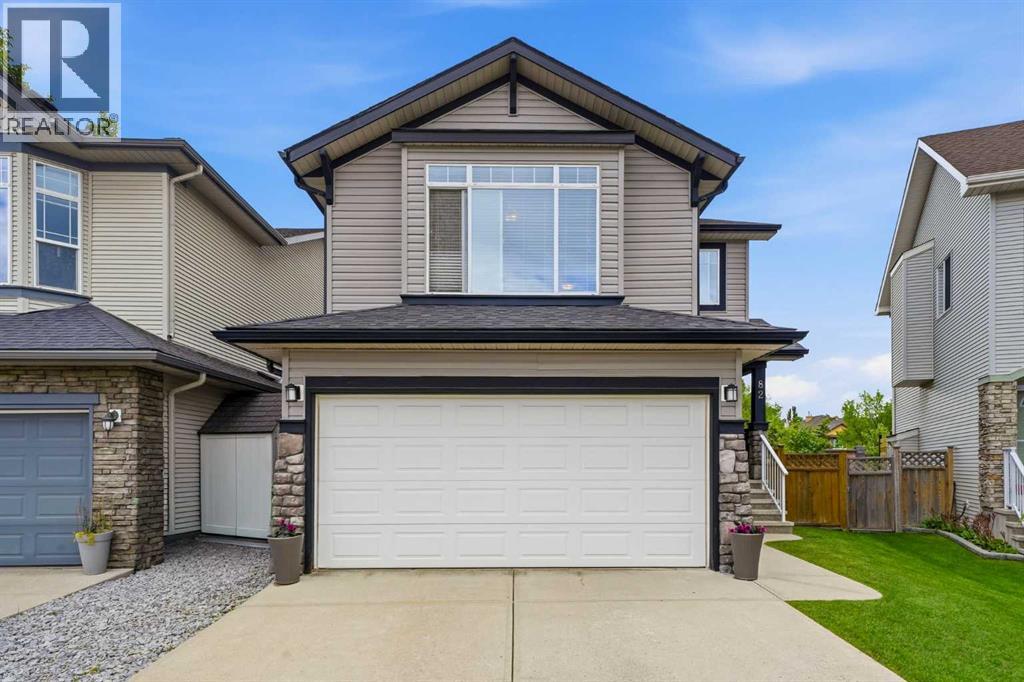 House for Sale in 82 Springborough Point SW|Calgary, Alberta T3H5M9