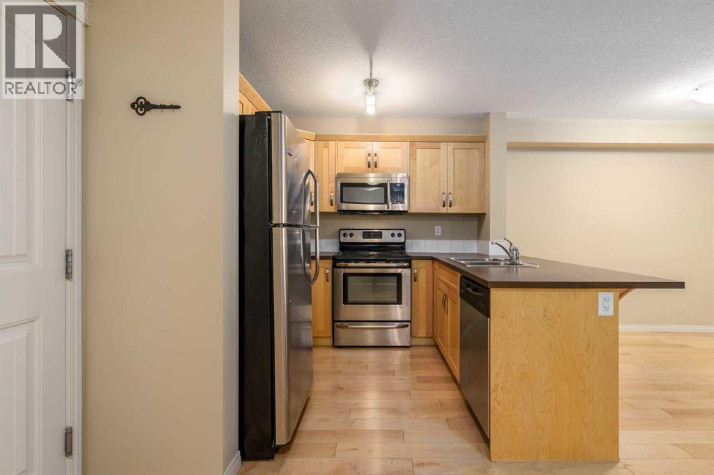 Apartment for Sale in 1113, 130 Panatella Street NW|Calgary, Alberta T3K0Y6 5
