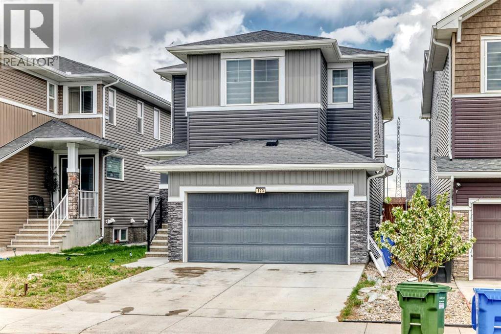 House for Sale in 123 Red Sky Crescent NE|Calgary, Alberta T3N1R2
