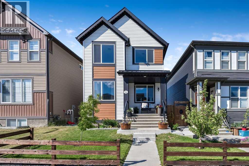 House for Sale in 114 Seton Grove SE|Calgary, Alberta T3M2Y6
