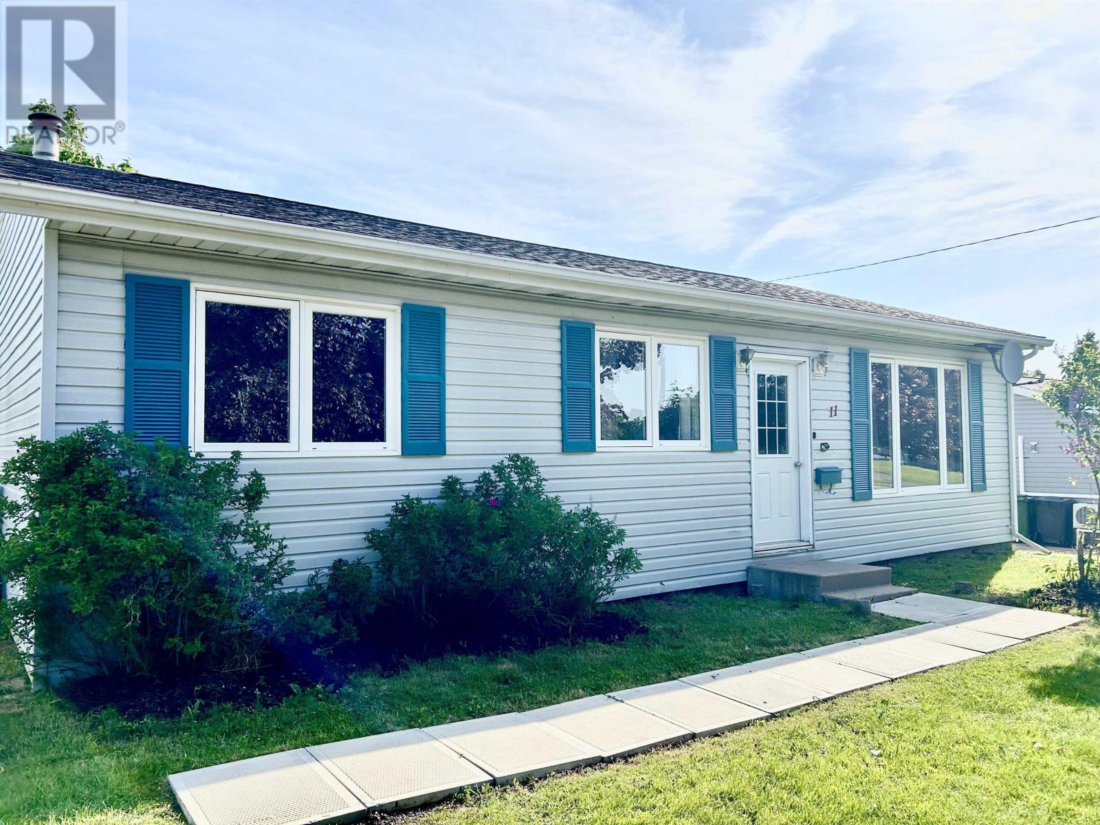 11 NORTHRIDGE Parkway