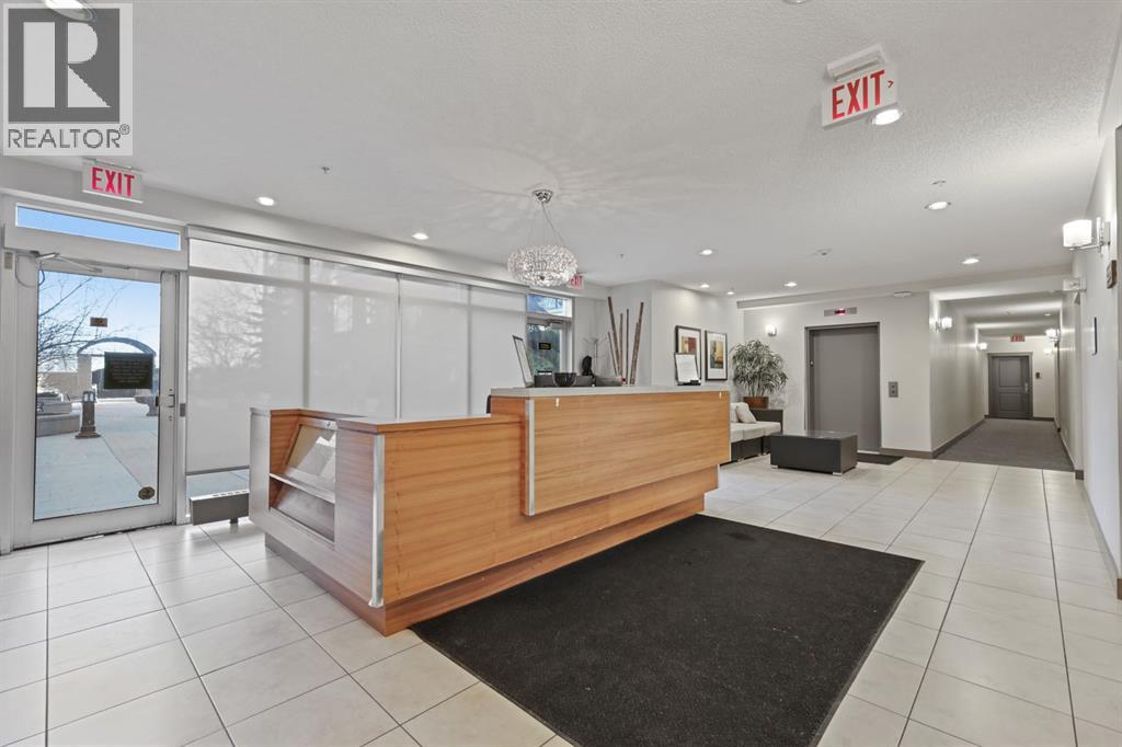 Apartment for Sale in 404, 35 Inglewood Park SE|Calgary, Alberta T2G1B5 3