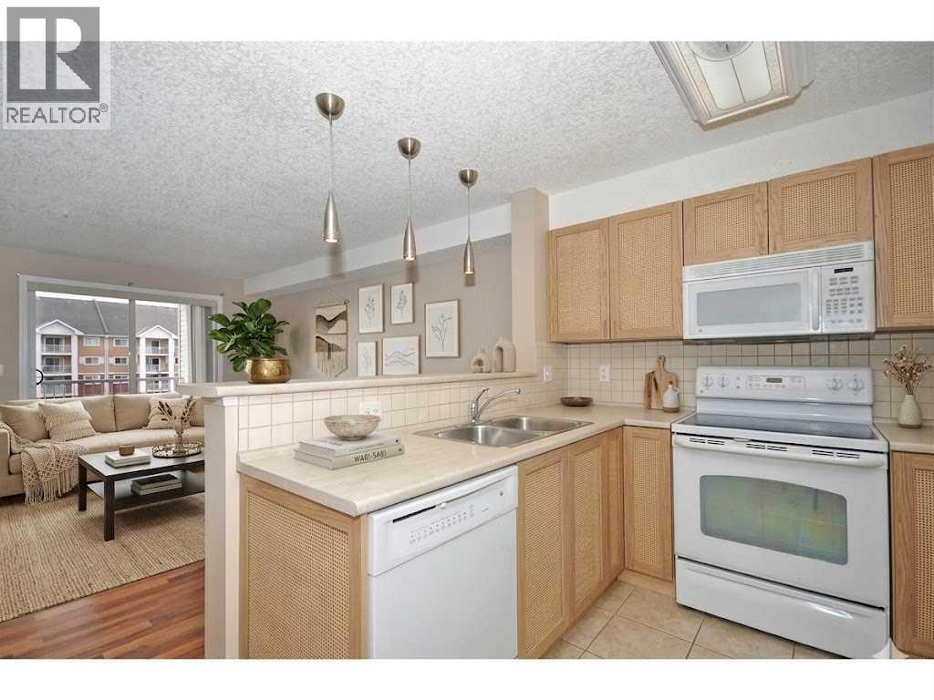 Apartment for Sale in 2310, 10 Prestwick Bay SE|Calgary, Alberta T2Z0B5 5