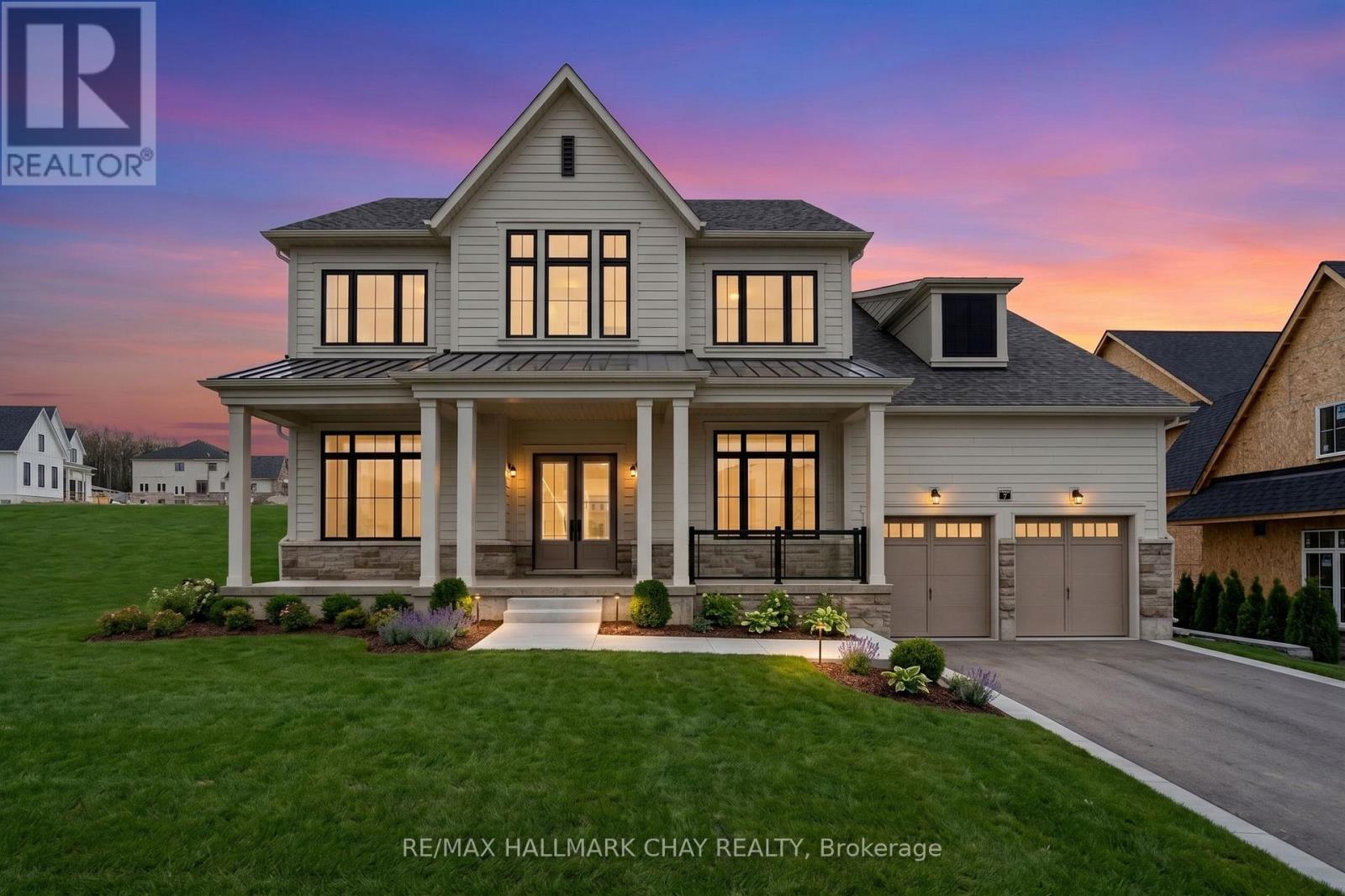 7 RADOME DRIVE