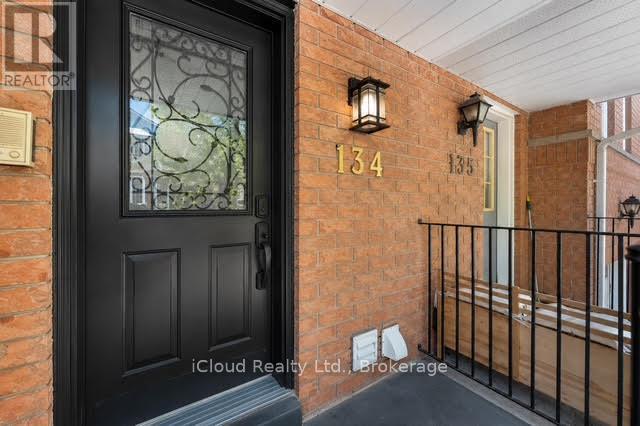 Row / Townhouse for Sale in 134 - 1480 BRITANNIA ROAD W|Mississauga (East Credit), Ontario L5V2K4 3