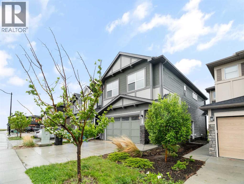 House for Sale in 15 Homestead Close NE|Calgary, Alberta T3J2H2 4