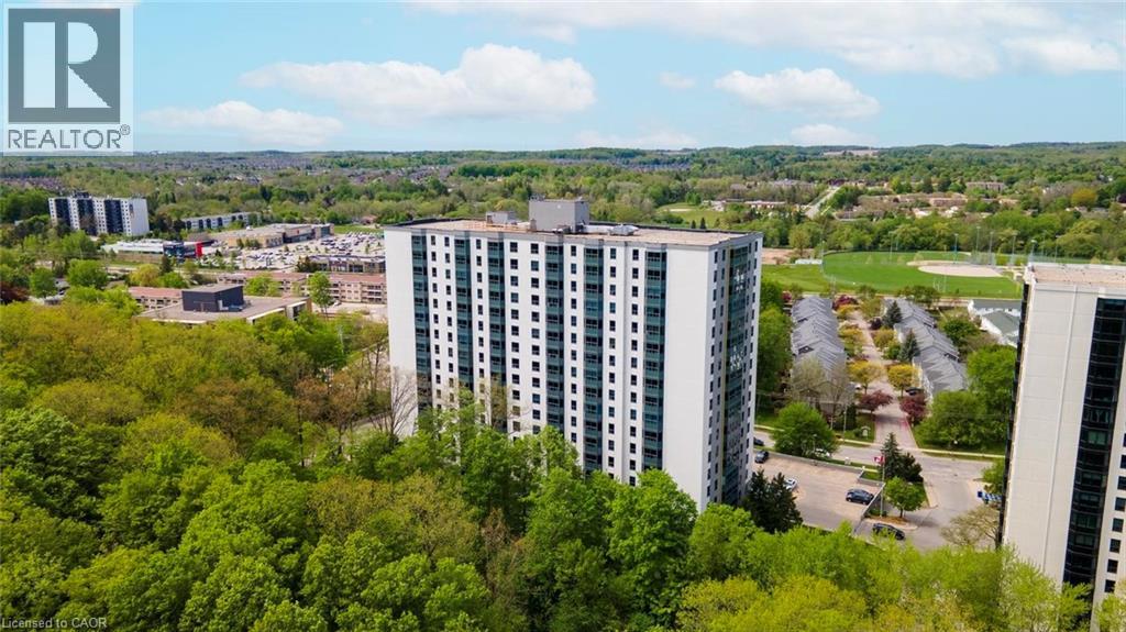55 GREEN VALLEY Drive Unit# 1502, Kitchener, Ontario N2P1Z6