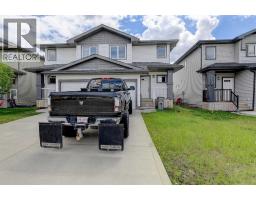 For sale: 8445 101 Avenue, Grande Prairie, Alberta T8X0R1