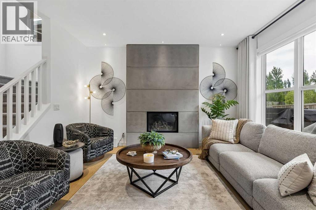 House for Sale in 96 Cranridge Crescent SE|Calgary, Alberta T3M0J3 4