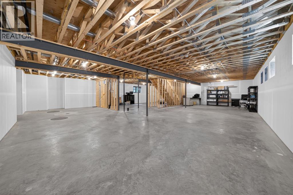 Calgary Roxboro 奢华定制独栋别墅｜4卧5卫｜主层主卧套间 - 24