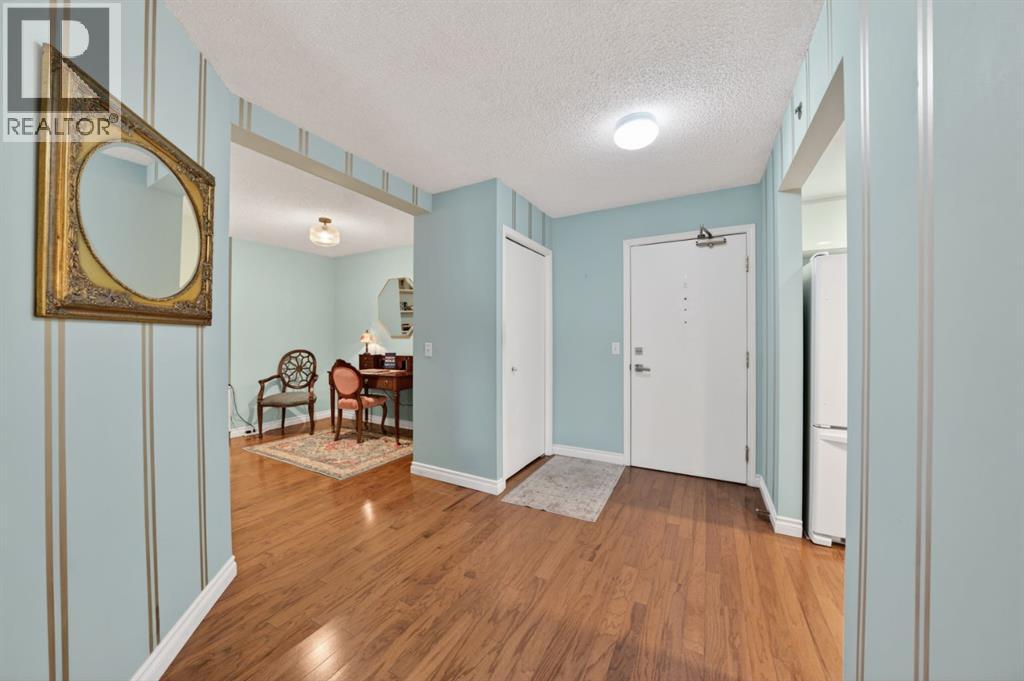 卡尔加里 South Calgary 2卧2卫公寓｜朝南超大露台 1328 sqft - 6